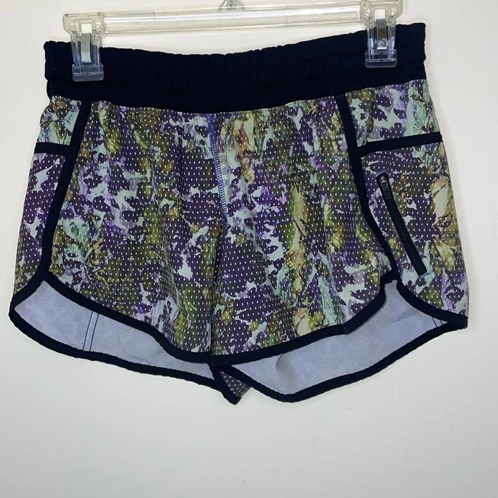 Lululemon Tracker Short III Floral Sport White